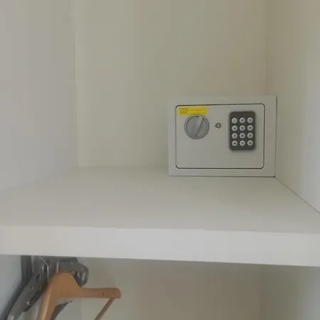 Oda ve Kahvaltı Longardi 3*