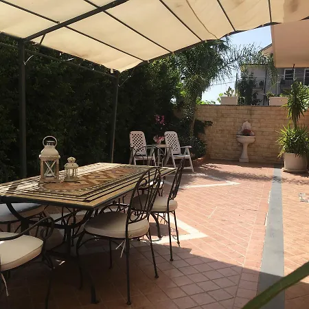Longardi Bed & Breakfast 3*