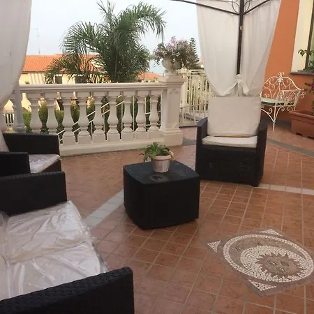 Bed & Breakfast Longardi 3*